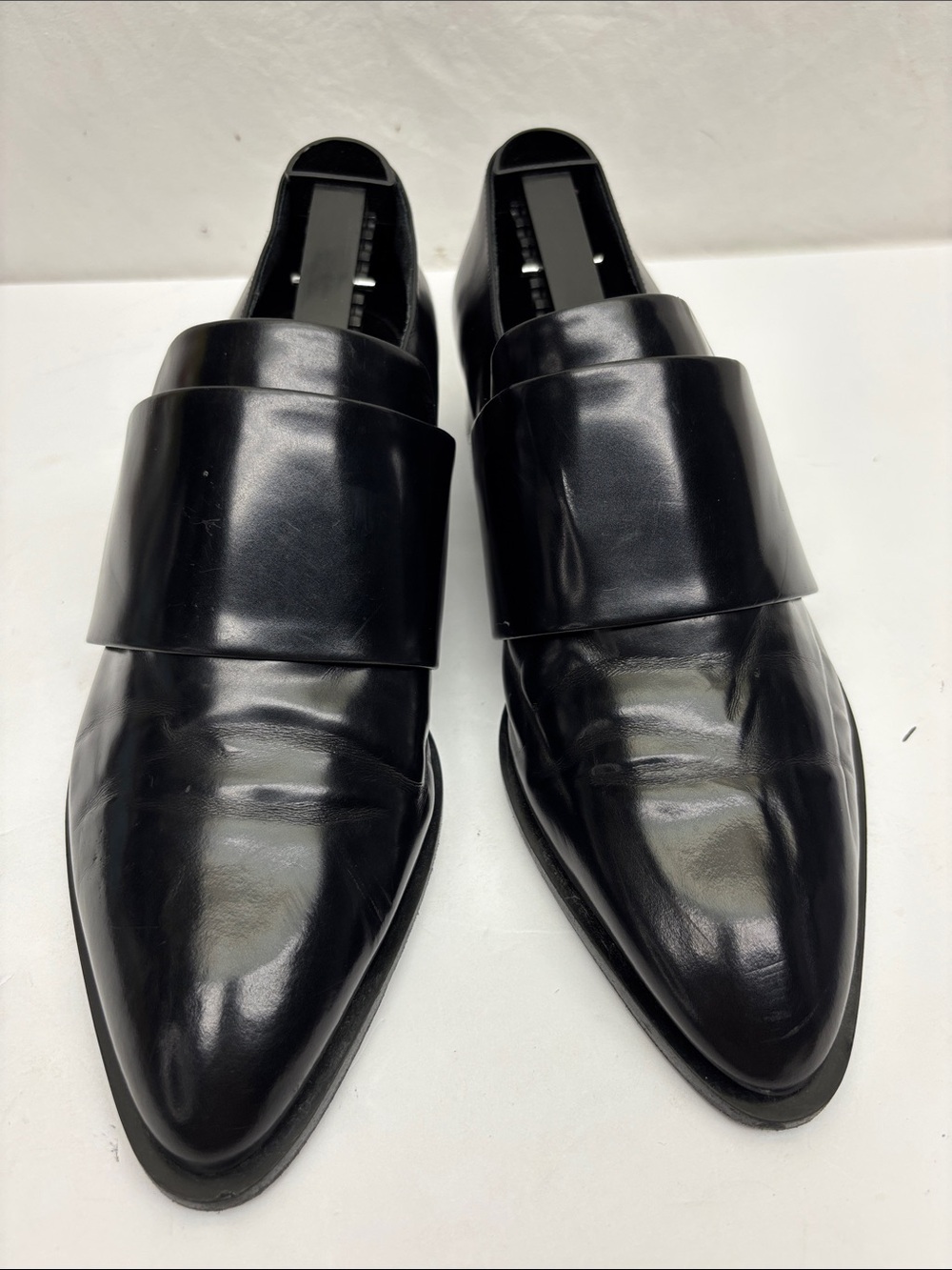 Vince Black Leather Slip-On Dress Loafers, SZ 9 M women’s, box 41